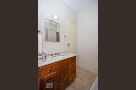 Apartamento à venda com 70m², 2 quartos e sem vagaBanheiro Social