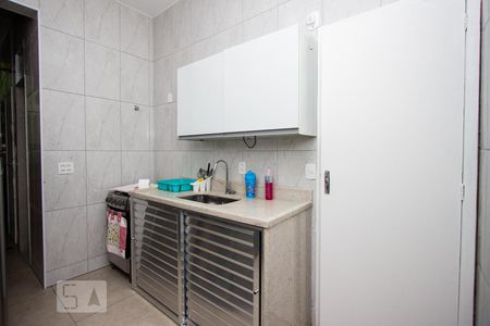 Apartamento à venda com 70m², 2 quartos e sem vagaCozinha