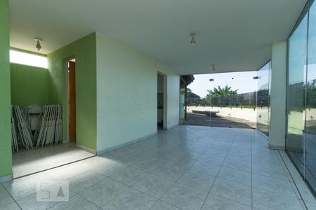 Apartamento para alugar com 37m², 1 quarto e 1 vagaSalão de festas