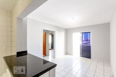 Sala  de apartamento para alugar com 2 quartos, 58m² em Residencial Eldorado, Goiânia