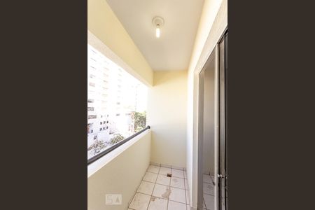 Sacada de apartamento para alugar com 2 quartos, 58m² em Residencial Eldorado, Goiânia