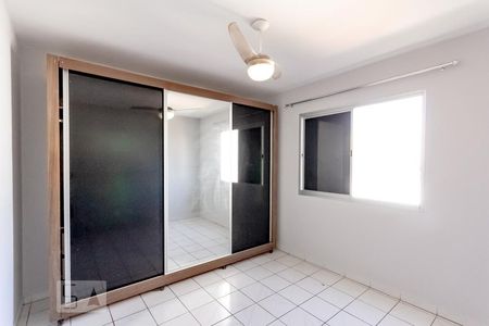 Quarto 1 de apartamento para alugar com 2 quartos, 58m² em Residencial Eldorado, Goiânia