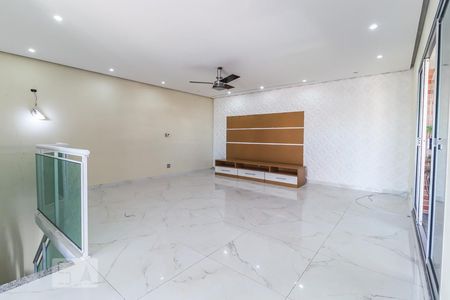 Apartamento para alugar com 160m², 3 quartos e 2 vagas Apartamento para alugar com 160m², 3 quartos e 2 vagasHall Segundo Andar Cobertura