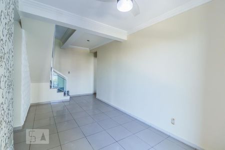 Sala de apartamento para alugar com 3 quartos, 160m² em Taquara, Rio de Janeiro