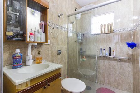 Casa à venda com 350m², 3 quartos e 2 vagasBanheiro Suite 2