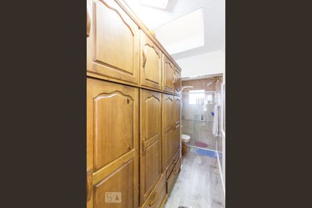 Casa à venda com 350m², 3 quartos e 2 vagasCloset Suite 2