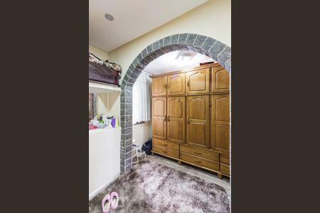 Casa à venda com 350m², 3 quartos e 2 vagasCloset Suite 2