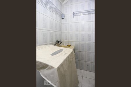 Apartamento à venda com 70m², 1 quarto e 1 vaga Apartamento à venda com 70m², 1 quarto e 1 vagaArea de Serviços