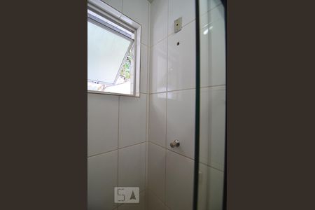 Banheiro suíte de apartamento para alugar com 3 quartos, 96m² em Buritis, Belo Horizonte