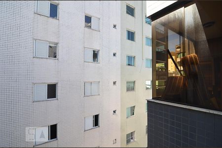 Vista de apartamento para alugar com 3 quartos, 96m² em Buritis, Belo Horizonte