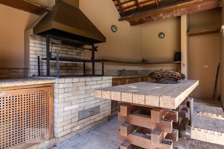 Casa de condomínio para alugar com 840m², 5 quartos e 3 vagas Casa de condomínio para alugar com 840m², 5 quartos e 3 vagasChurrasqueira