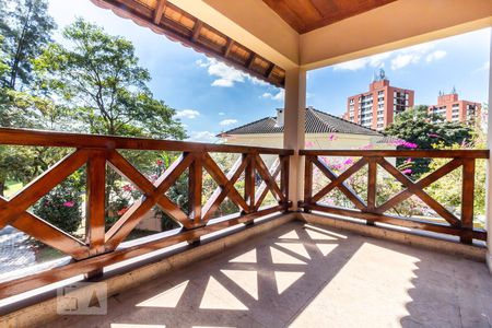 Casa de condomínio para alugar com 840m², 5 quartos e 3 vagas Casa de condomínio para alugar com 840m², 5 quartos e 3 vagasVaranda da Suíte 1