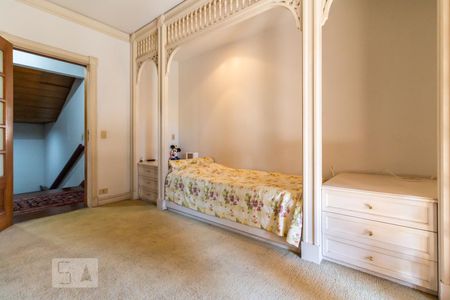 Casa de condomínio para alugar com 840m², 5 quartos e 3 vagas Casa de condomínio para alugar com 840m², 5 quartos e 3 vagasSuíte 2