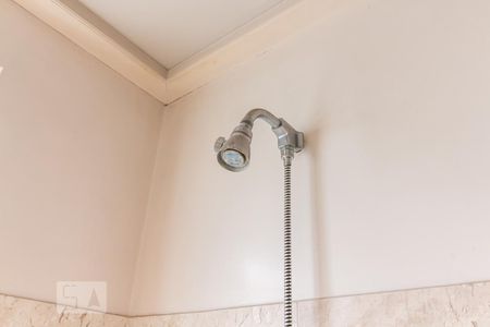 Casa de condomínio para alugar com 840m², 5 quartos e 3 vagas Casa de condomínio para alugar com 840m², 5 quartos e 3 vagasDetalhe do Banheiro da Suíte 2