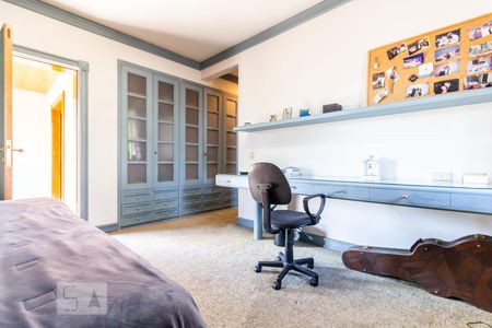 Casa de condomínio para alugar com 840m², 5 quartos e 3 vagas Casa de condomínio para alugar com 840m², 5 quartos e 3 vagasSuíte 3