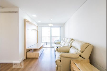 Sala de apartamento para alugar com 3 quartos, 75m² em Liberdade, São Paulo