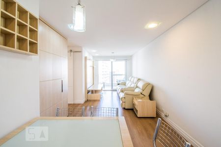 Sala de apartamento para alugar com 3 quartos, 75m² em Liberdade, São Paulo