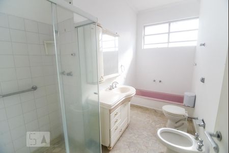 Banheiro 1 de apartamento para alugar com 3 quartos, 140m² em Mooca, São Paulo