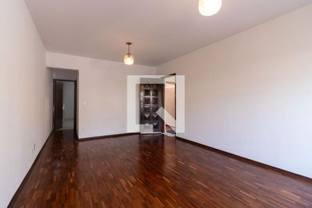 Sala de casa para alugar com 4 quartos, 150m² em Vila Pirajussara, São Paulo