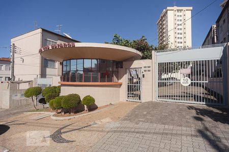 Apartamento à venda com 70m², 3 quartos e 1 vaga Apartamento à venda com 70m², 3 quartos e 1 vagaFachada do condominio