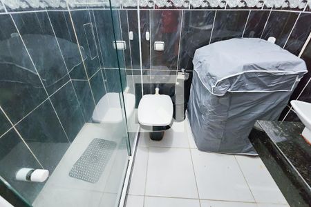 Banheiro  de apartamento para alugar com 1 quarto, 24m² em Catete, Rio de Janeiro