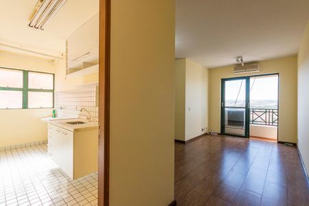 Sala de apartamento à venda com 2 quartos, 58m² em Parque Rural Fazenda Santa Cândida, Campinas