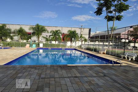 Apartamento à venda com 112m², 2 quartos e 1 vaga Apartamento à venda com 112m², 2 quartos e 1 vagaÁrea comum - Piscina