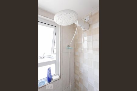 Banheiro de apartamento à venda com 1 quarto, 39m² em Centro Histórico, Porto Alegre