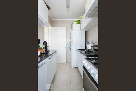 Cozinha de apartamento à venda com 1 quarto, 39m² em Centro Histórico, Porto Alegre