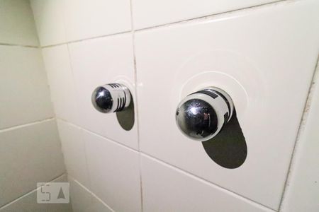 Apartamento à venda com 170m², 3 quartos e 2 vagas Apartamento à venda com 170m², 3 quartos e 2 vagasBanheiro Corredor