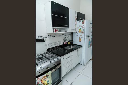 Apartamento à venda com 75m², 2 quartos e sem vaga Apartamento à venda com 75m², 2 quartos e sem vagaCozinha
