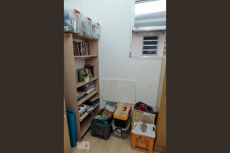 Apartamento à venda com 75m², 2 quartos e sem vaga Apartamento à venda com 75m², 2 quartos e sem vagaQuarto de Serviço