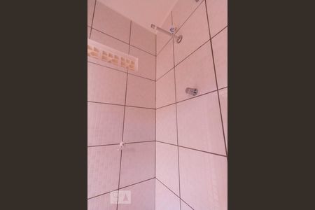 Banheiro Social de casa de condomínio para alugar com 1 quarto, 35m² em Vila Campestre, São Paulo