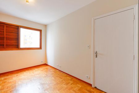 Quarto 1 de apartamento para alugar com 2 quartos, 78m² em Sumaré, São Paulo