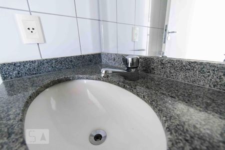 Apartamento para alugar com 134m², 3 quartos e 2 vagas Apartamento para alugar com 134m², 3 quartos e 2 vagasPia do Banheiro 02