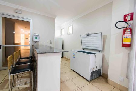Apartamento para alugar com 134m², 3 quartos e 2 vagas Apartamento para alugar com 134m², 3 quartos e 2 vagasCozinha do Salão de Festas
