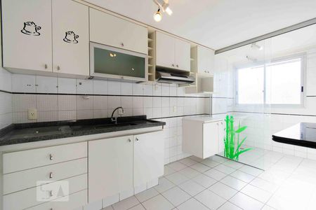 Apartamento para alugar com 134m², 3 quartos e 2 vagas Apartamento para alugar com 134m², 3 quartos e 2 vagasCozinha