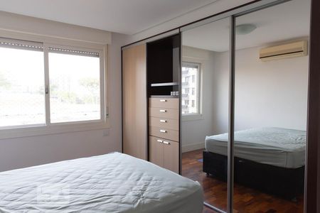 Quarto 2 de apartamento para alugar com 2 quartos, 82m² em São João, Porto Alegre