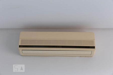 Quarto 2 de apartamento para alugar com 2 quartos, 82m² em São João, Porto Alegre