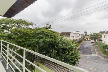 Casa à venda com 400m², 4 quartos e 5 vagasVista da suíte 1