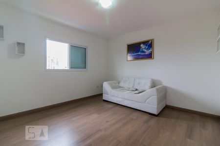 Casa à venda com 400m², 4 quartos e 5 vagasSuíte 2
