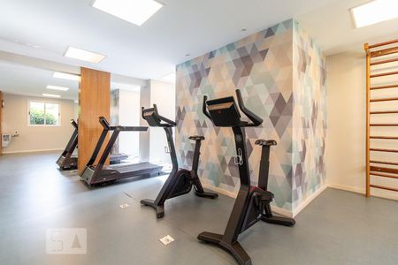 Apartamento à venda com 46m², 2 quartos e 1 vaga Apartamento à venda com 46m², 2 quartos e 1 vagaAcademia