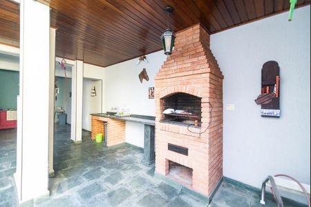 Casa à venda com 550m², 3 quartos e 8 vagas Casa à venda com 550m², 3 quartos e 8 vagasChurrasqueira