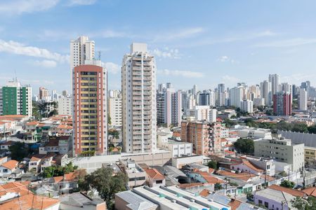 Vista de apartamento à venda com 2 quartos, 57m² em Vila Gumercindo, São Paulo