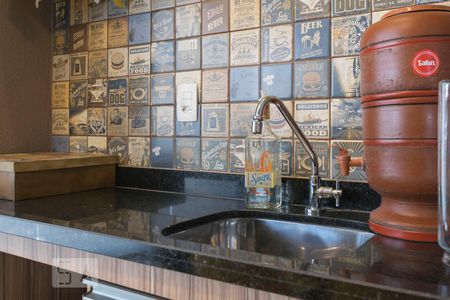 Varanda Gourmet (Pia) de apartamento à venda com 2 quartos, 57m² em Vila Gumercindo, São Paulo
