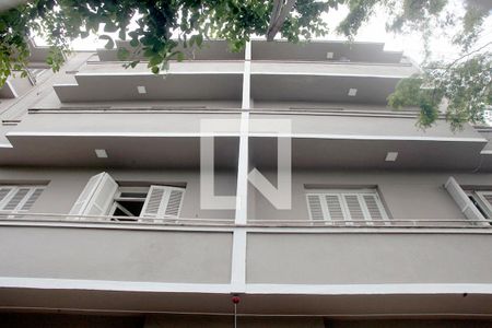 Apartamento à venda com 75m², 2 quartos e sem vagaFachada