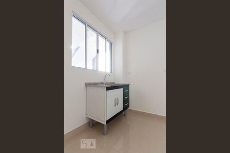 Cozinha de casa para alugar com 1 quarto, 30m² em Vila do Encontro, São Paulo
