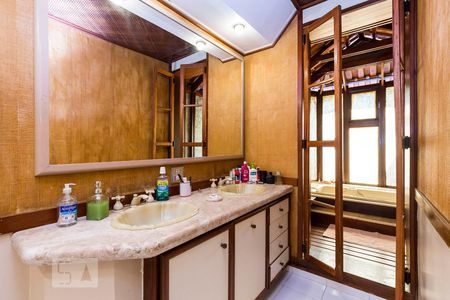 Apartamento à venda com 570m², 4 quartos e 3 vagas Apartamento à venda com 570m², 4 quartos e 3 vagasBanheiro do Quarto 4