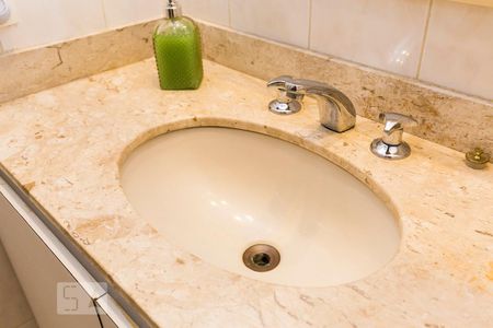 Apartamento à venda com 570m², 4 quartos e 3 vagas Apartamento à venda com 570m², 4 quartos e 3 vagasBanheiro do Quarto 3