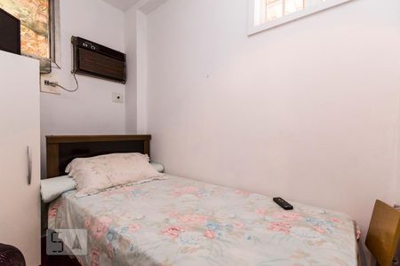 Apartamento à venda com 570m², 4 quartos e 3 vagas Apartamento à venda com 570m², 4 quartos e 3 vagasQuarto de Serviço 2